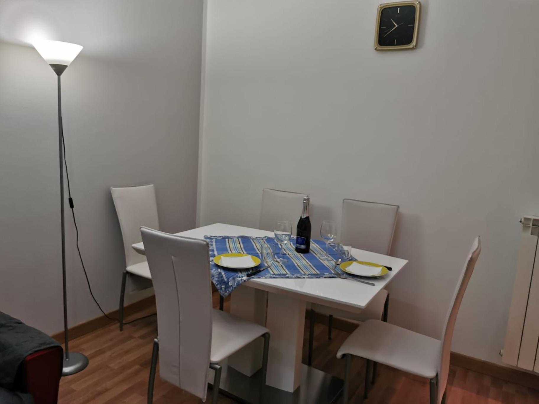 Perfect For Centre And Miramare Apartment *
